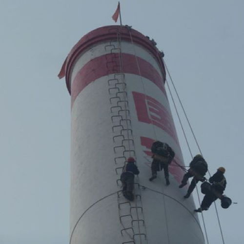 江阴烟囱刷色环公司 高空施工作业